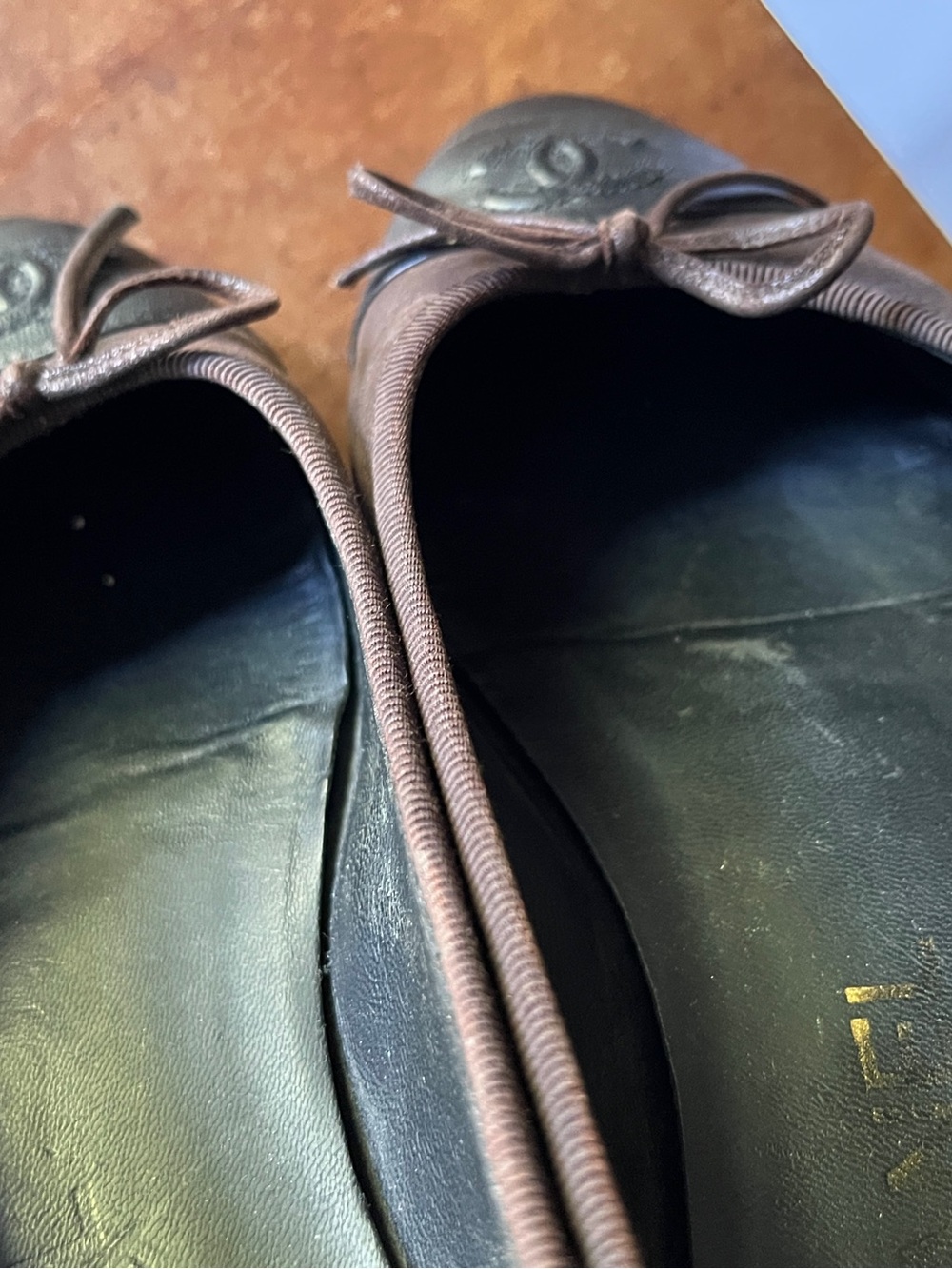 Chanel Brown suede Cap-Toe Bow Ballet Flats - Picture 10 of 11